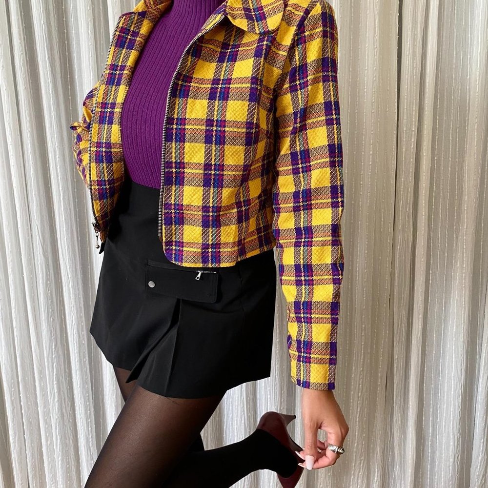 SOLD Vintage Timeless Yellow Long Sleeve Cropp - Picture 6 of 7